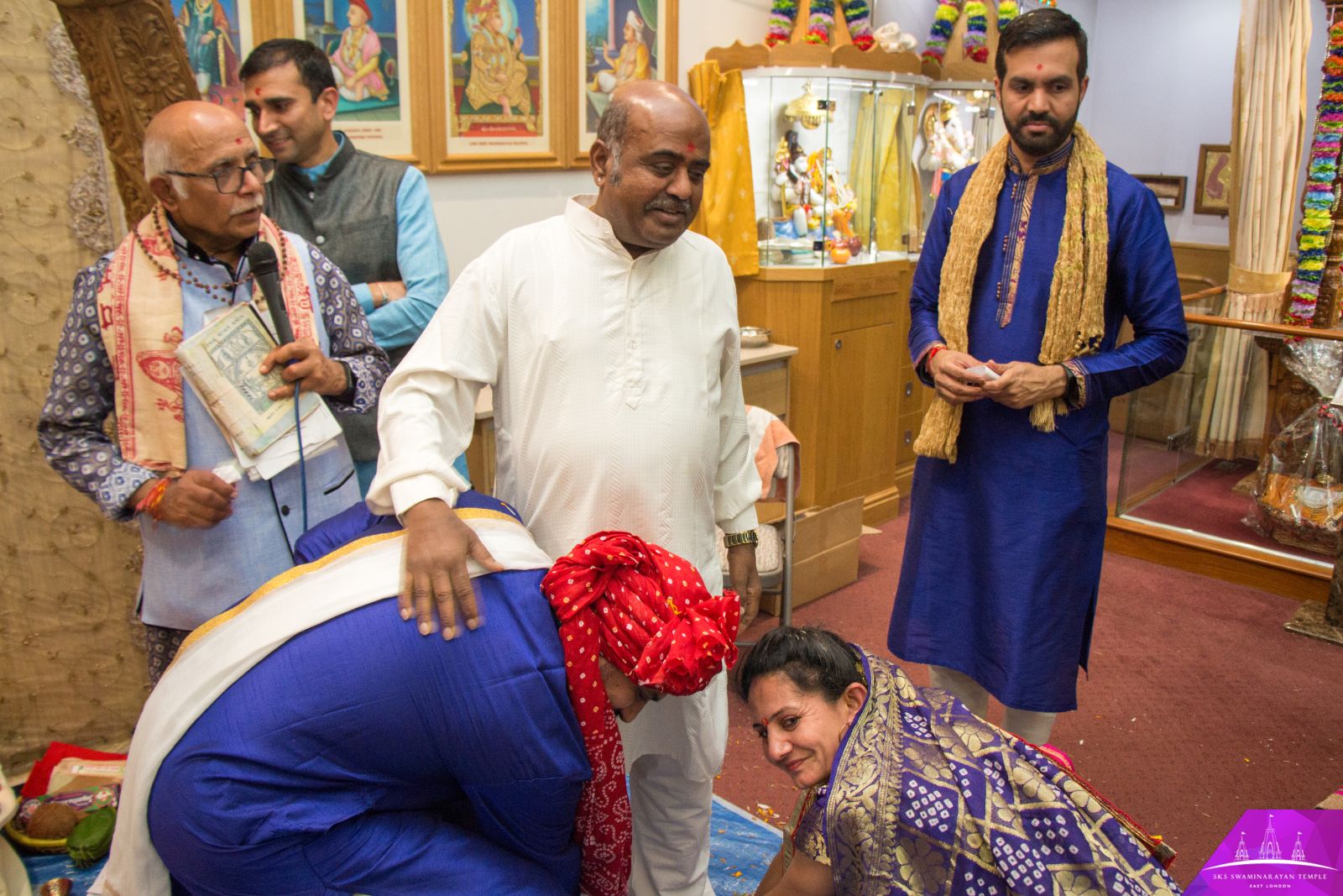 ©1987-2017 SKS Swaminarayan Temple East London